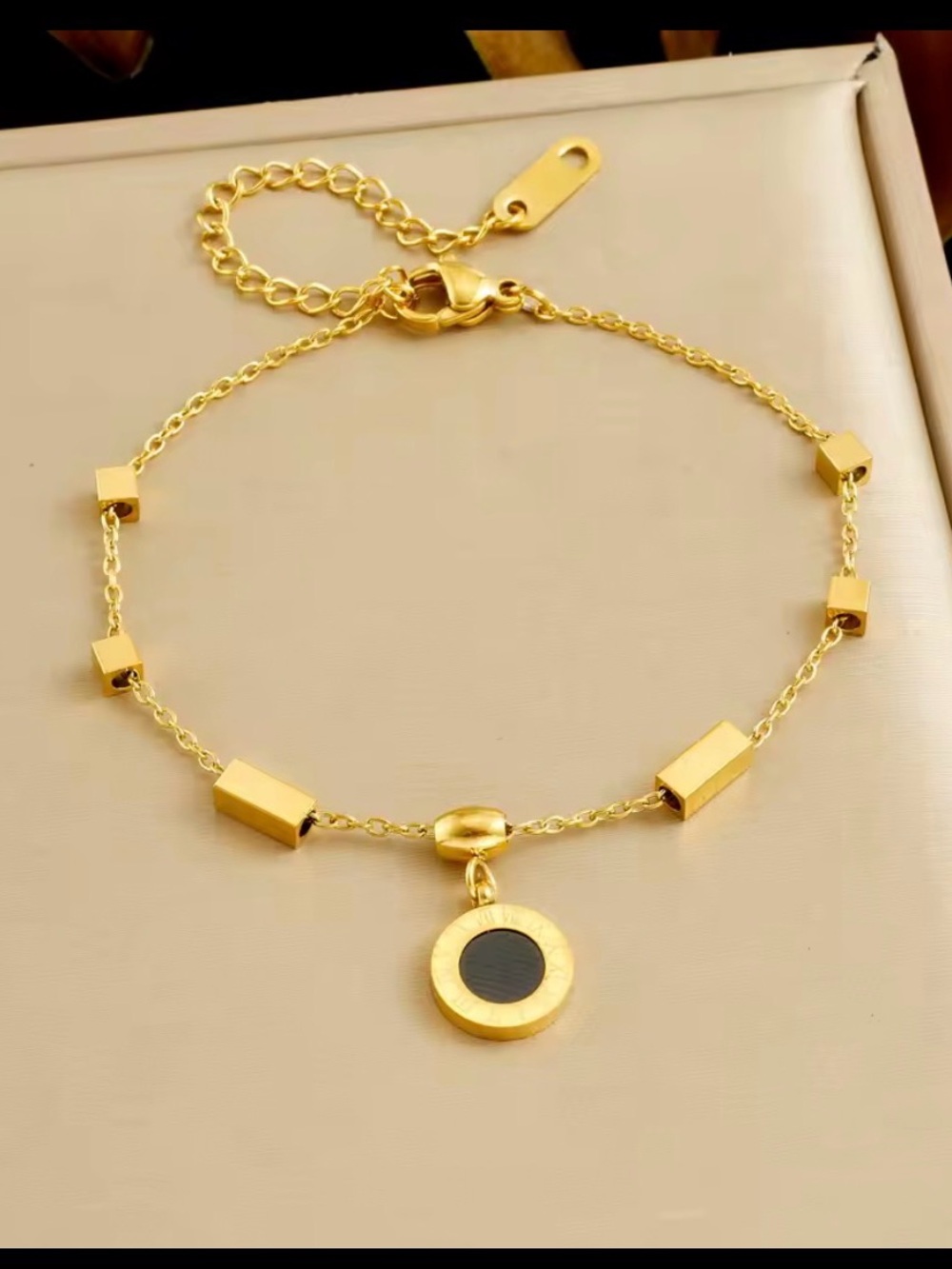 Waterproof gold plated stainless steel bracelet